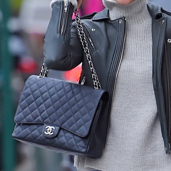 Chanel Clasic Caviar double flap maxi purse - Picture 10 of 16